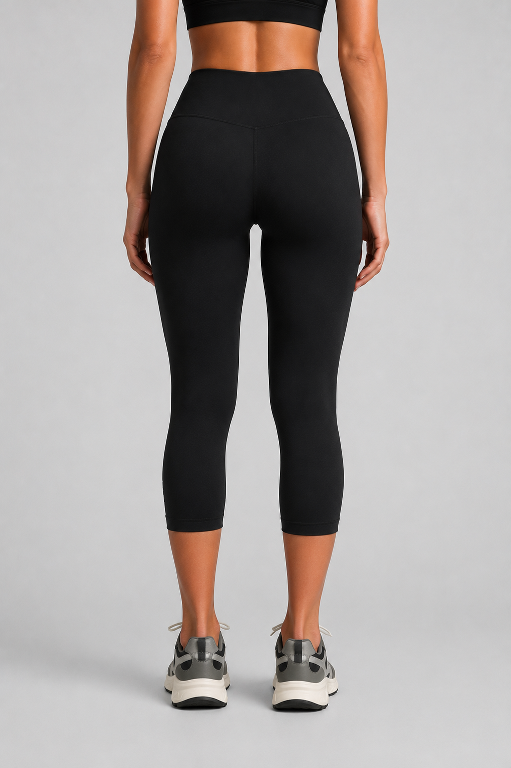Sculpt Capri Pants